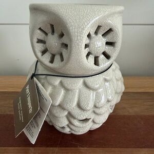 Pier 1 Imports Ceramic White Owl Fragrance Warmer Votive Holder